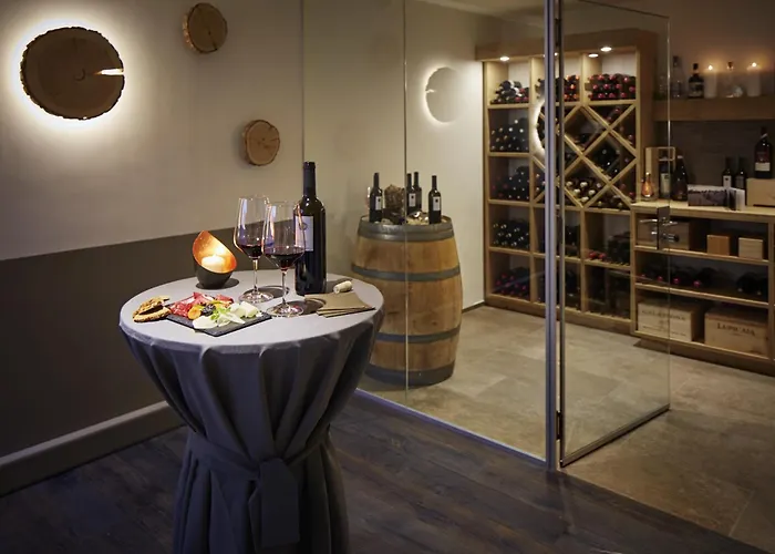 La Vue Luxury Living Apartahotel 5*