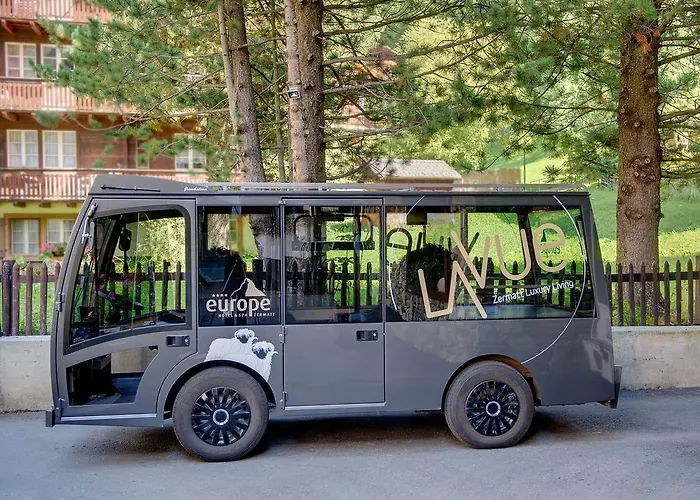 ラ ヴュ ラグジュアリー リビング