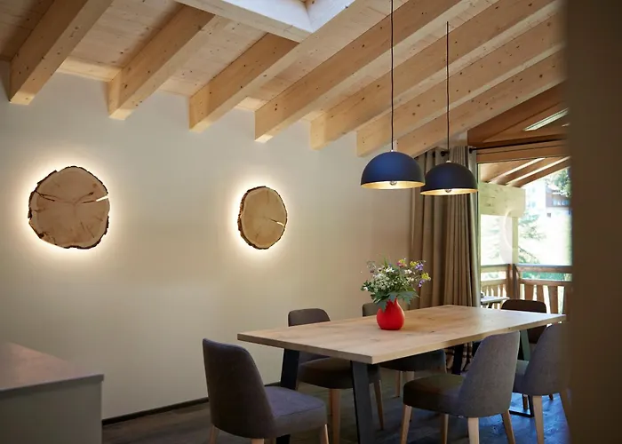 ラ ヴュ ラグジュアリー リビング アパートホテル 5*